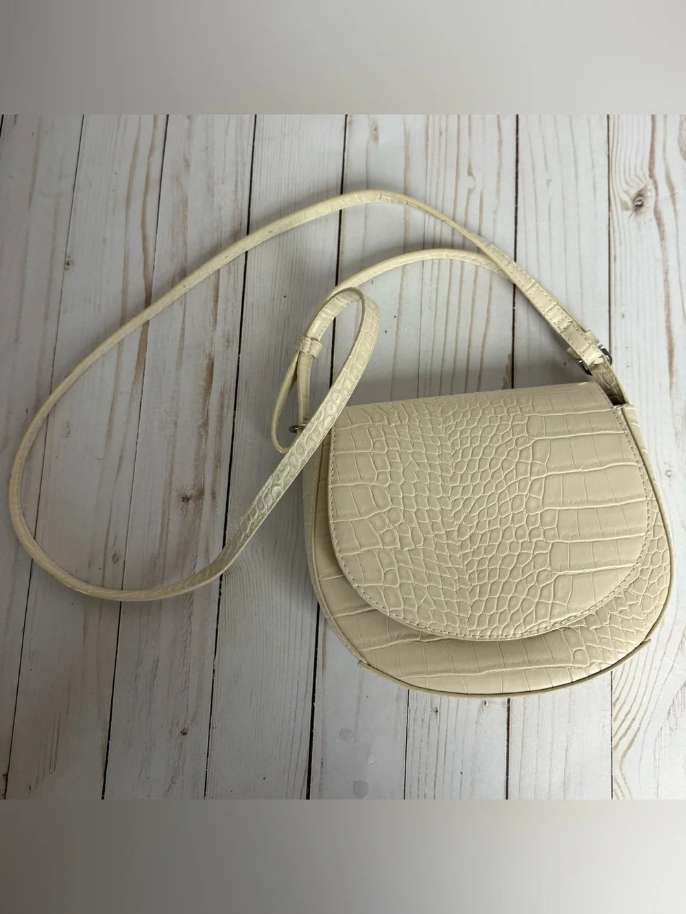 A New Day Target Ivory Faux Snakeskin Crossbody Bag Cream Purse Top Handle